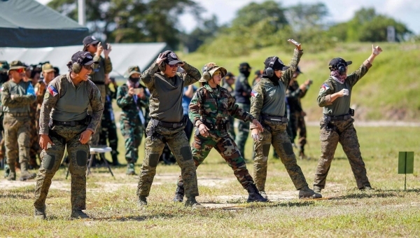 AARM 2024 Modified Plates Relay: ASEAN Armies' Sharpshooters, Top Guns Team up 